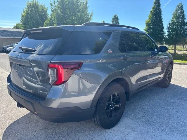 Used 2023 Gray Ford Timberline image 5