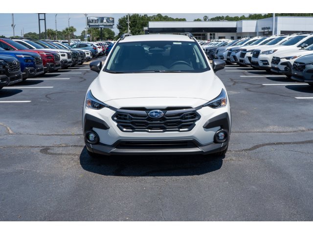 New 2026 CRYSTAL WHITE PEARL Subaru Premium image 8