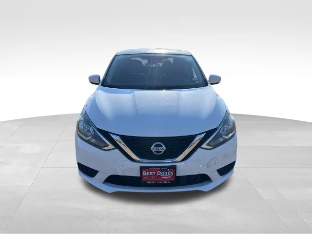 Used 2018 White Nissan SV image 2