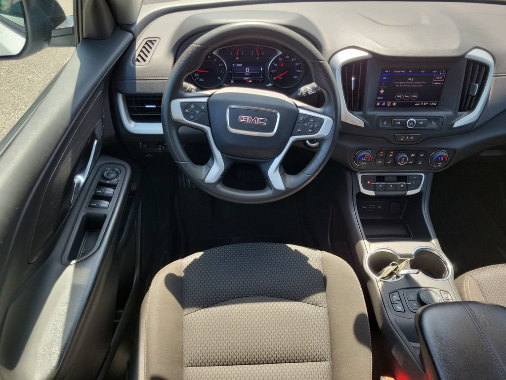 Used 2023 Summit White GMC SLE image 14