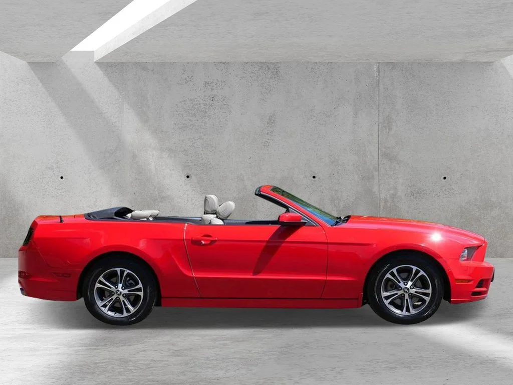 Used 2014 Ford Mustang V6 with VIN 1ZVBP8EM1E5244021 for sale in White Bear Lake, Minnesota