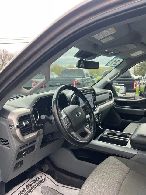 Used 2021 Gray Ford XLT image 34