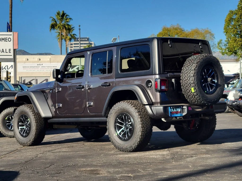 New 2026 Granite Crystal Metallic Clear-Coat Exterior Paint Jeep Willys image 2
