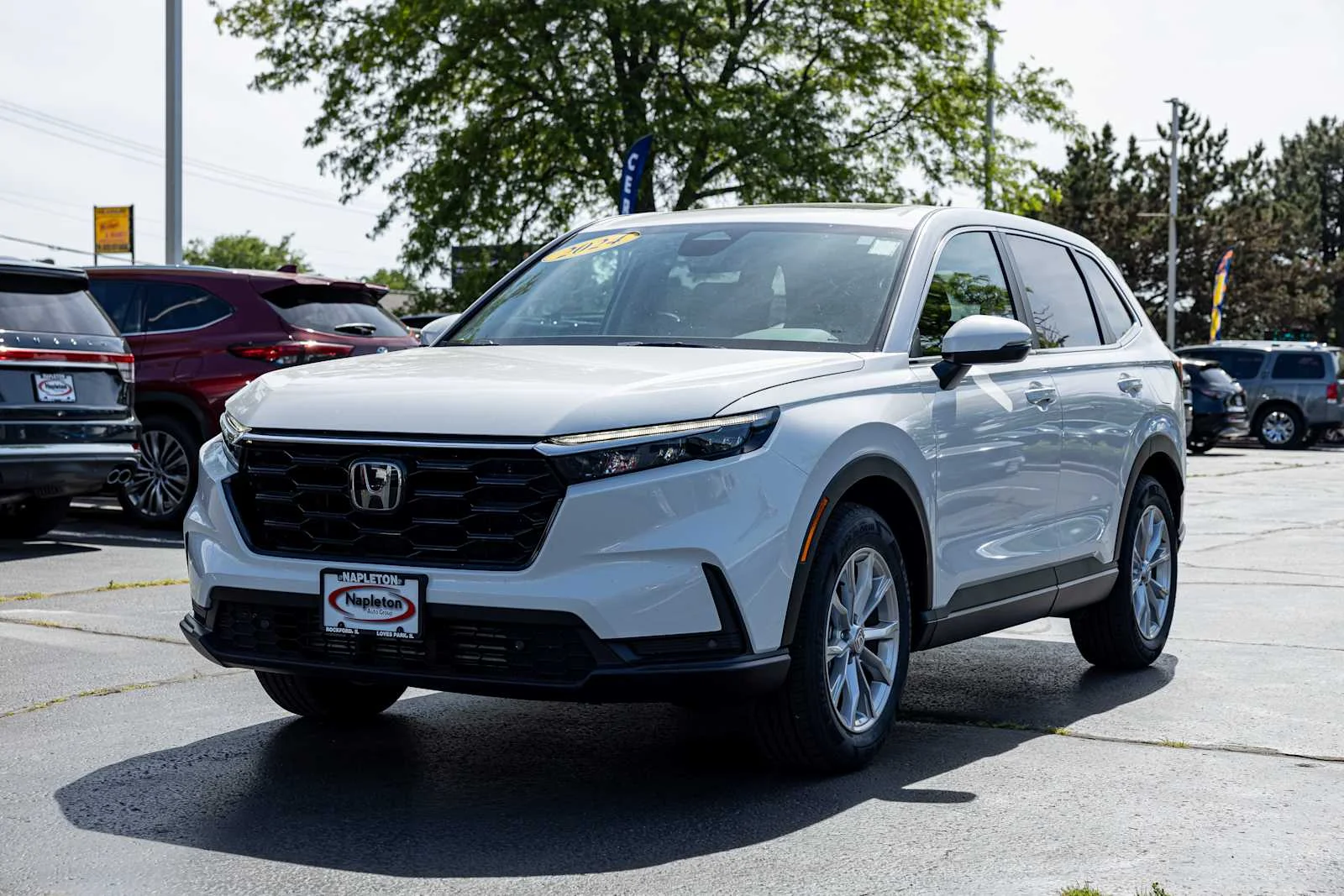 Certified Used 2024 Platinum White Pearl Honda EX-L image 3