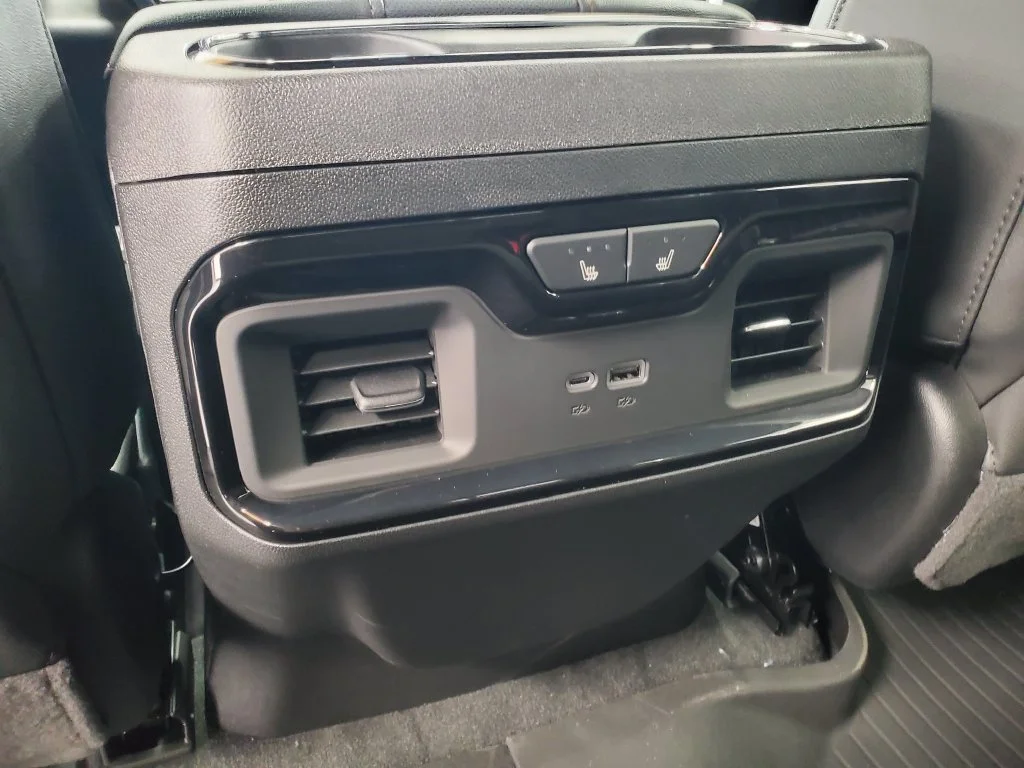 2026 GMC Sierra 2500HD AT4 - Photo 33