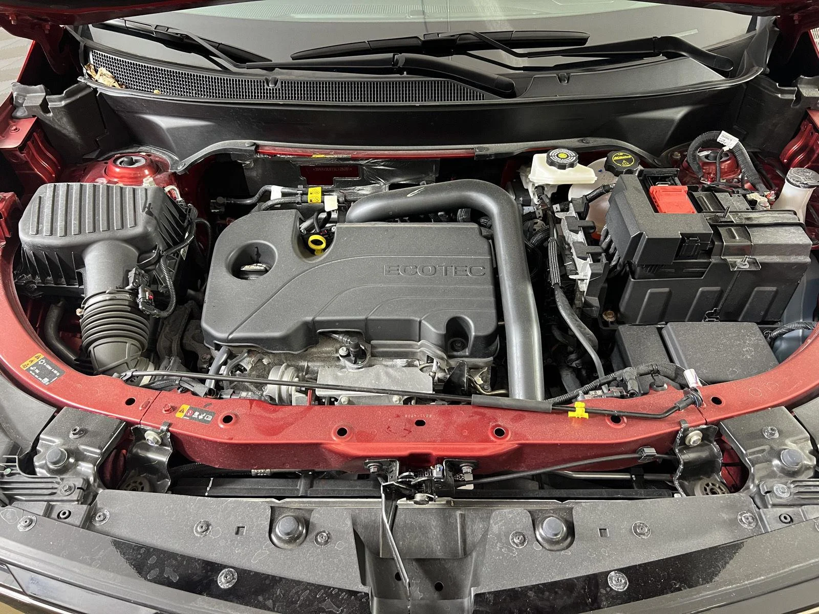 Used 2025 Radiant Red Tintcoat Chevrolet ACTIV image 30