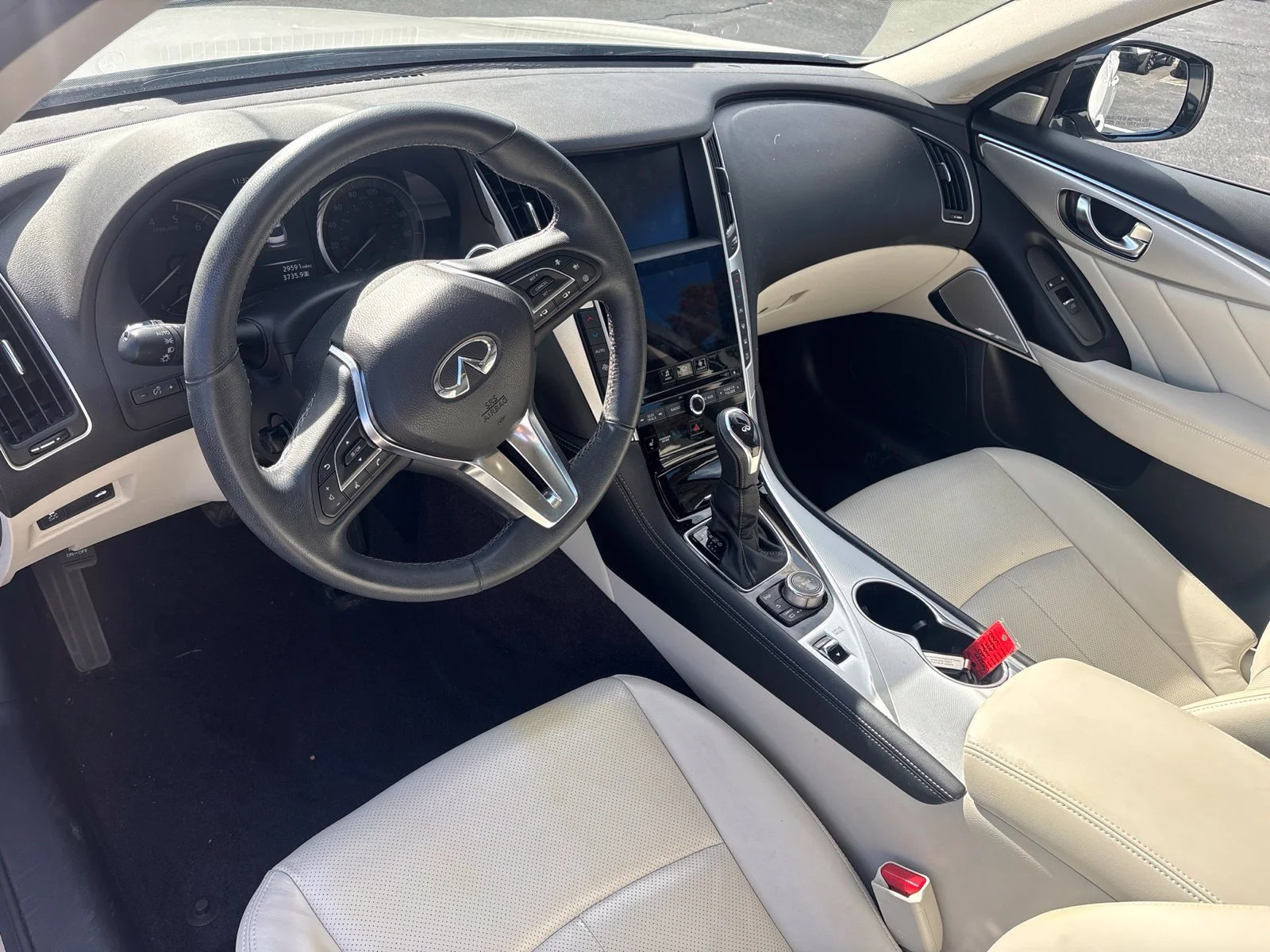Used 2023 Majestic INFINITI LUXE image 6