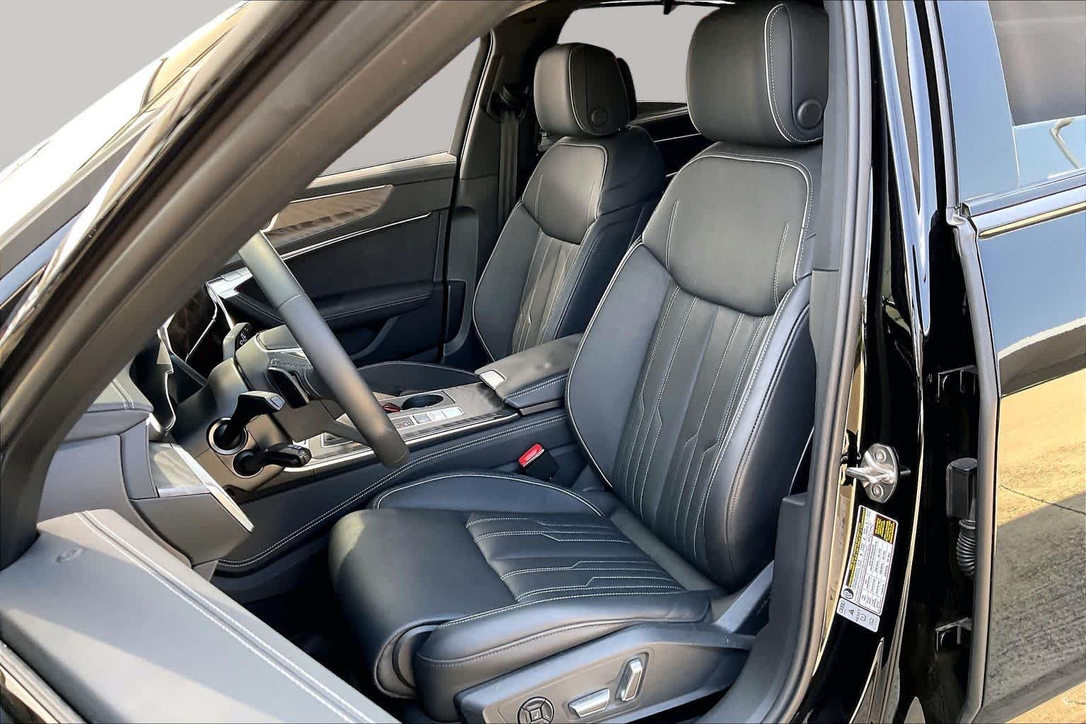 Used 2025 Brilliant Black Audi Prestige image 8
