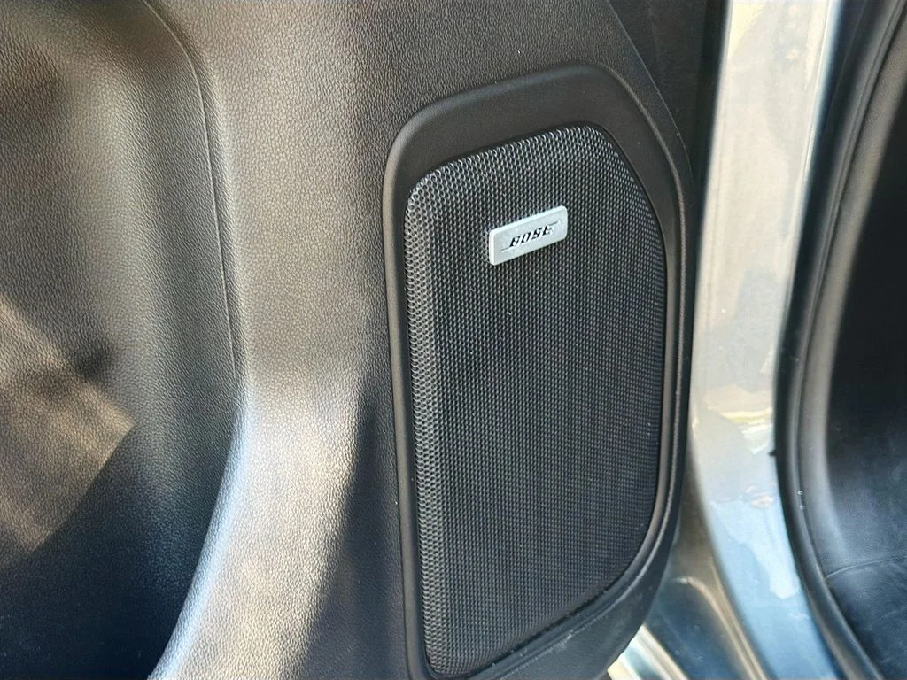 Used 2021 Steel Metallic GMC AT4 image 19