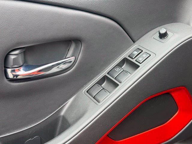 Used 2025 Orange Nissan PRO-4X image 16