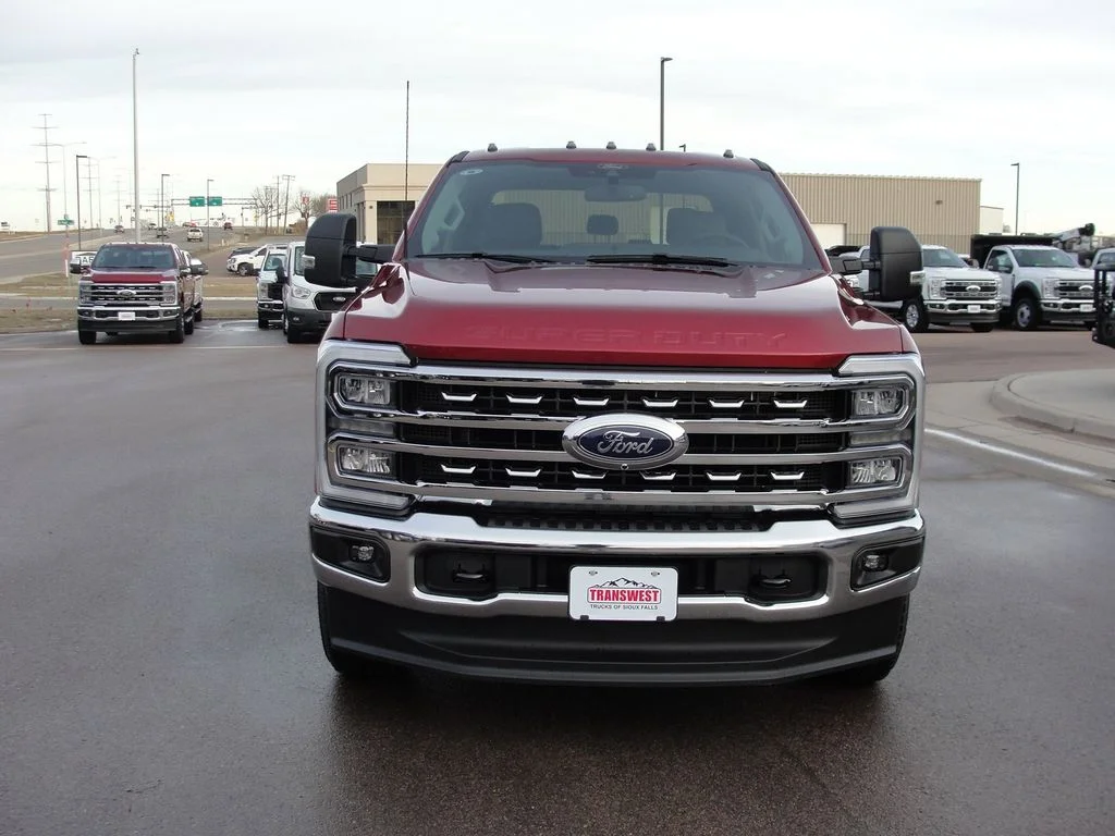 New 2026 Ruby Red Metallic Tinted Clearcoat Ford F-250® XLT image 8