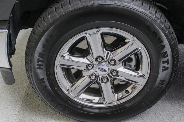 Used 2024 Black Ford XLT image 27