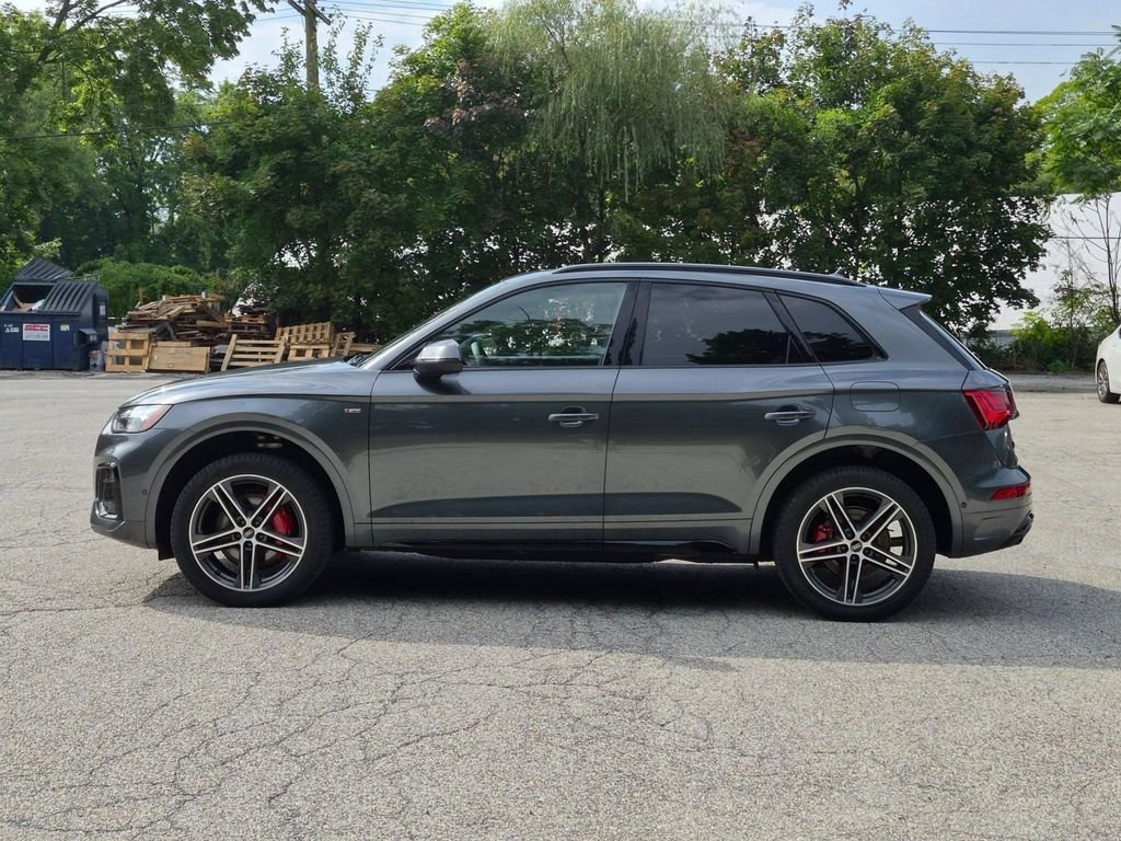 Used 2024 Gray Audi 55 Prestige image 9