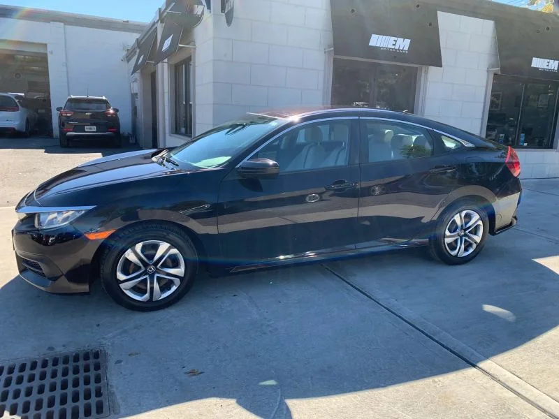 Used 2016 Black Honda LX Sedan 4D image 7