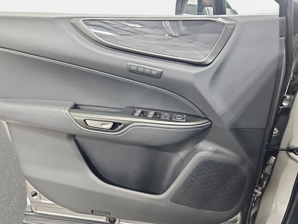 New 2026 Atomic Silver Lexus PREMIUM image 26