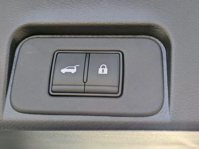 Used 2024 Gray Nissan SV image 14