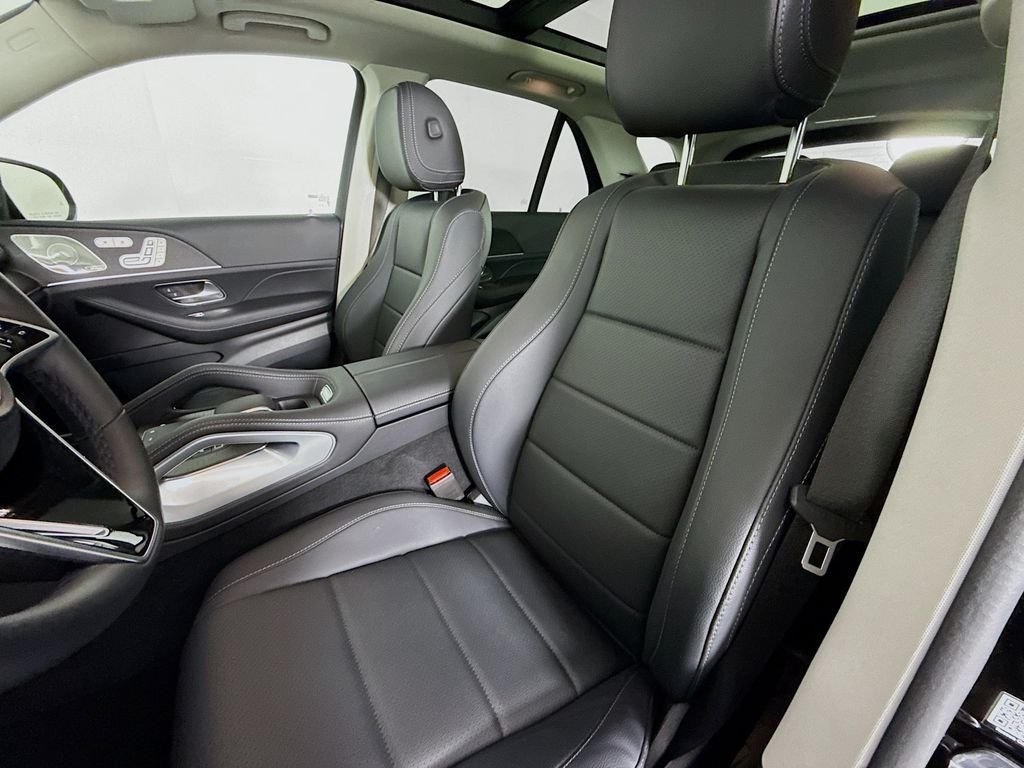 Used 2026 Black Mercedes-Benz GLE 450 image 5
