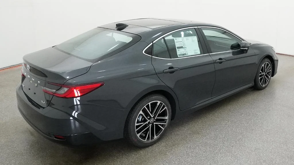 New 2026 Underground Toyota XLE image 18