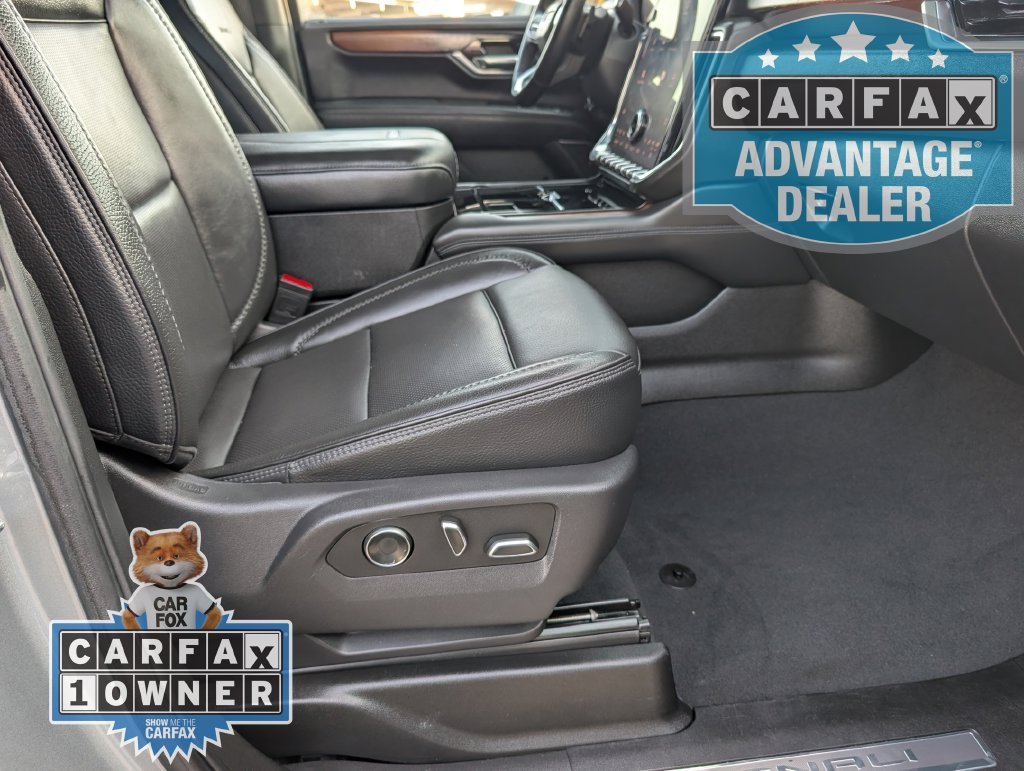 Used 2025 Sterling Metallic GMC Denali image 28