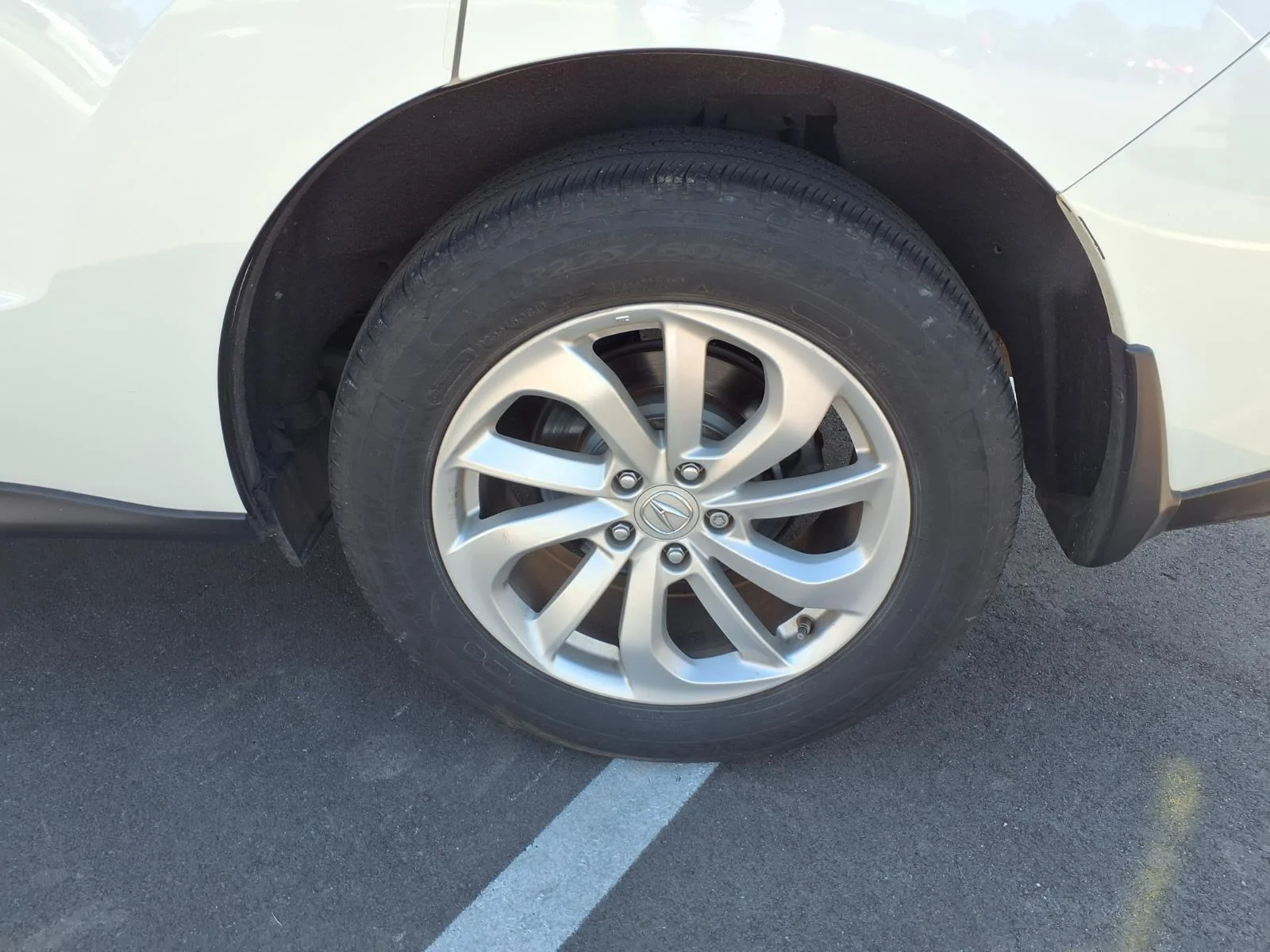 Used 2016 White Diamond Pearl Acura  image 20