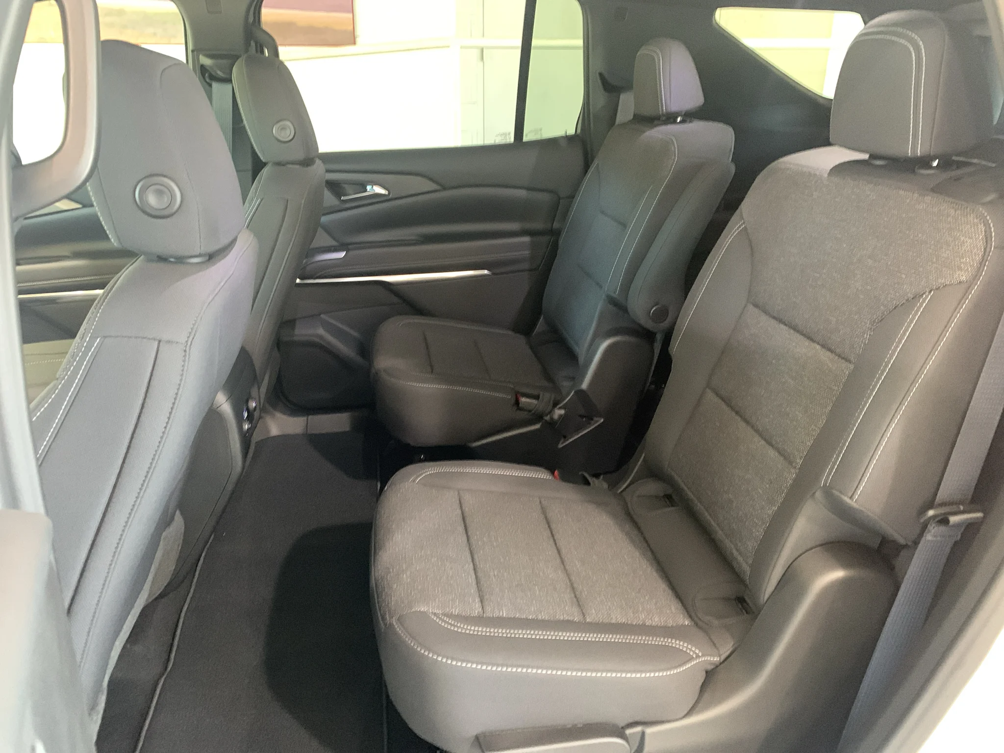 2027 Chevrolet Traverse LT - Photo 15