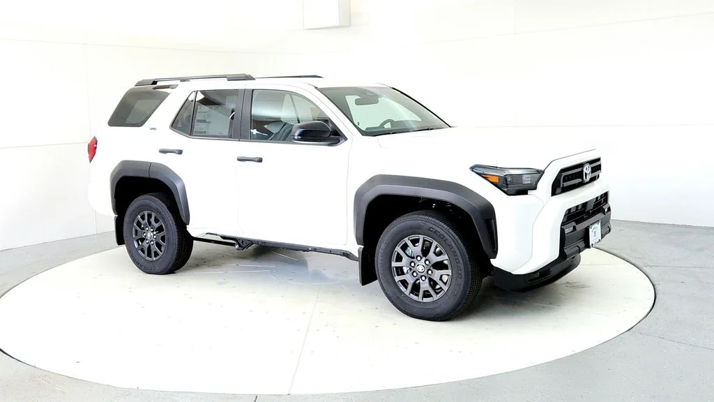 New 2026 Ice Cap Toyota SR5 image 7