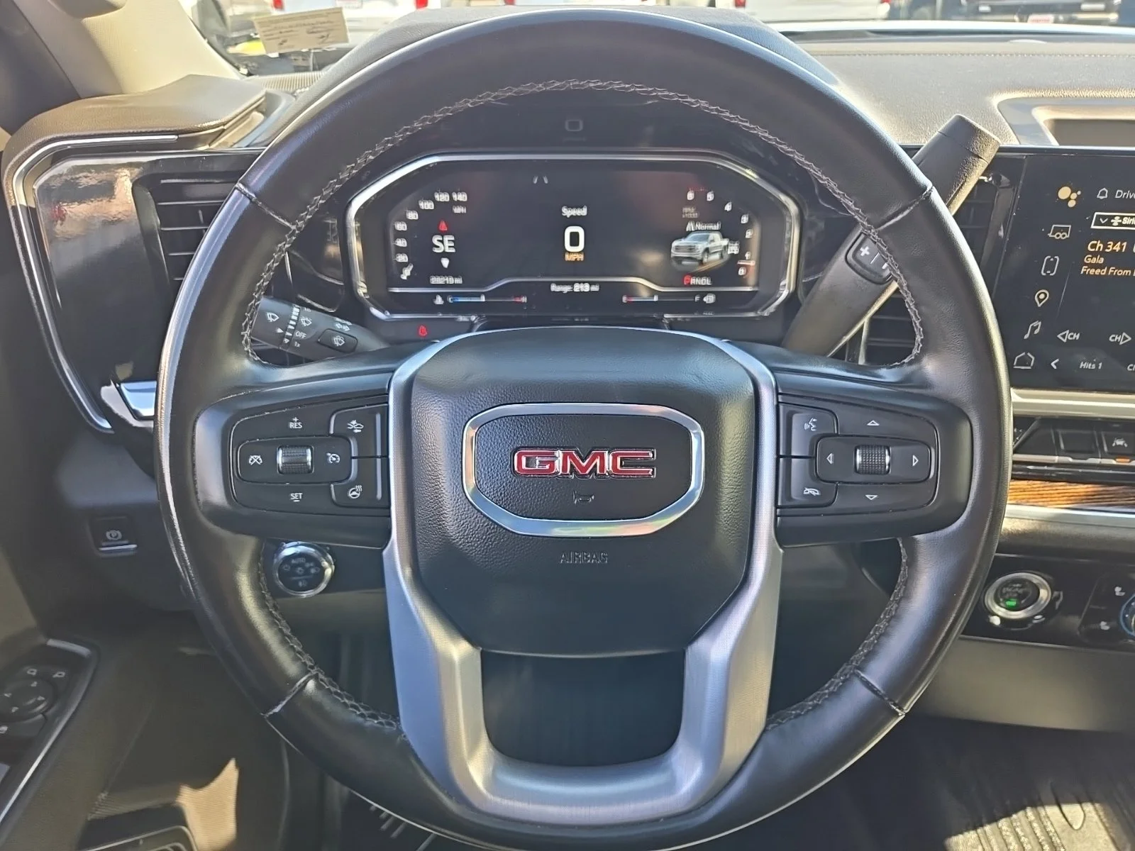 Photo 18