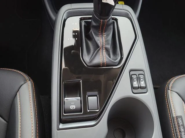 New 2026 CRYSTAL BLACK SILICA Subaru Limited image 18