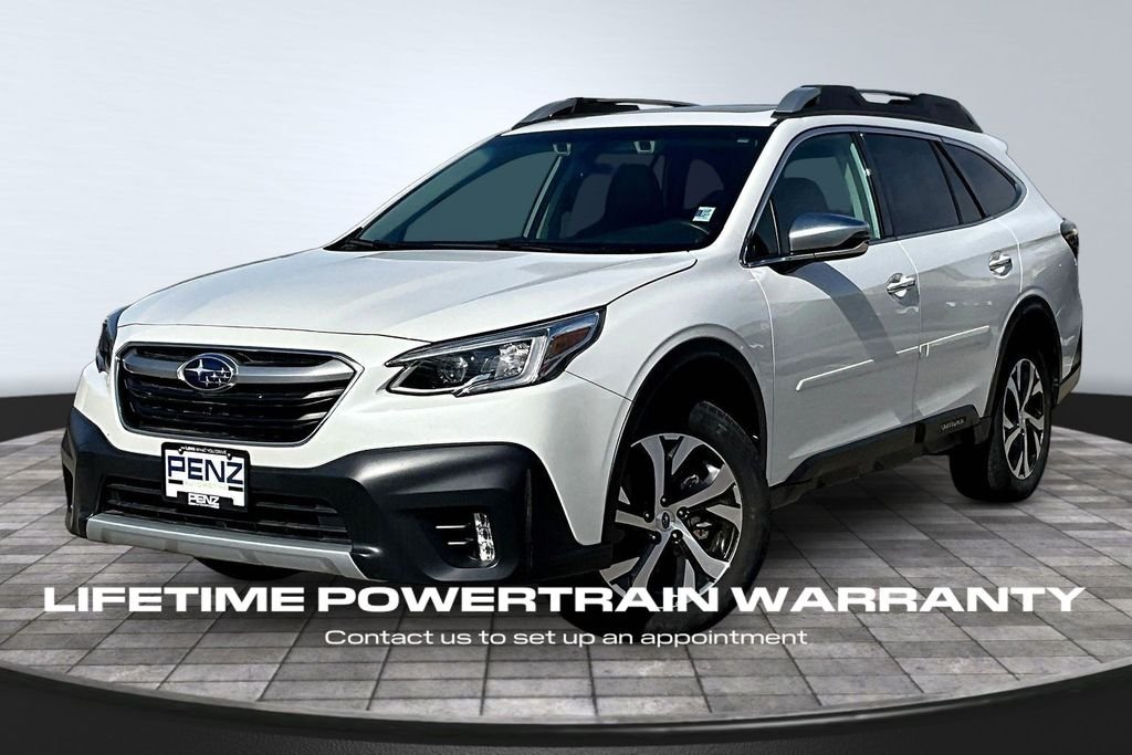2022 Subaru Outback Touring's photo