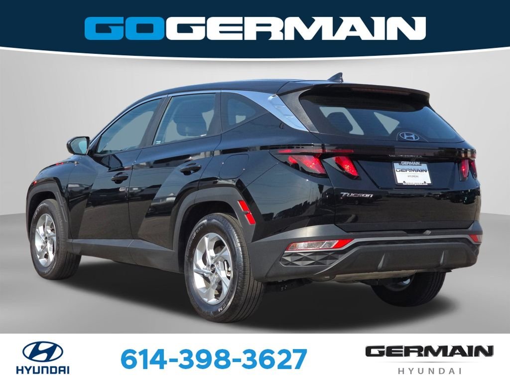 Used 2024 Black Hyundai SE image 11