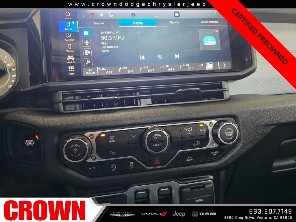 Certified Used 2025  Jeep Sport image 23