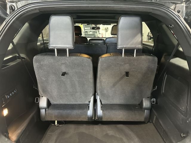 Used 2017 Gray Ford Limited image 26