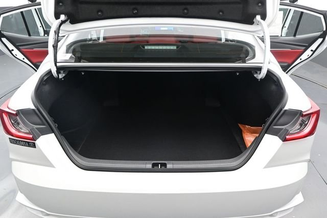 New 2026 Wind Chill Pearl Toyota XSE image 14