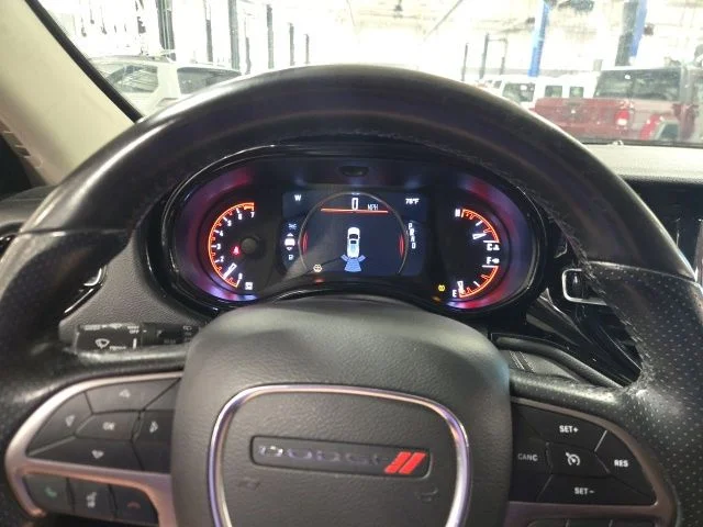 Used 2022 Black Dodge SXT image 16