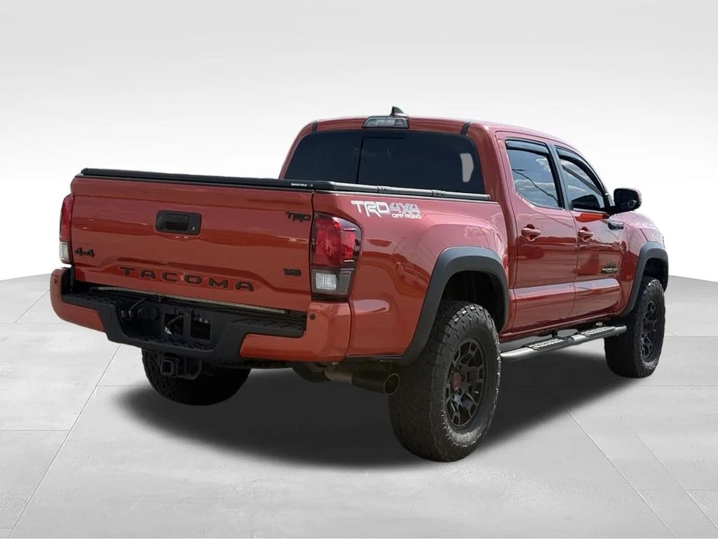Used 2018 Red Toyota TRD Off-Road image 26