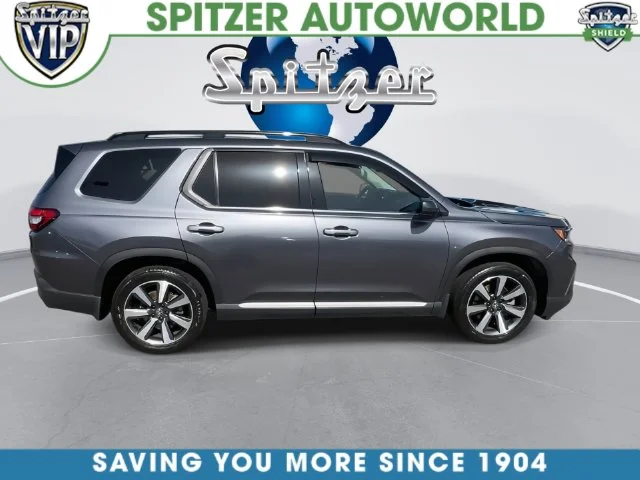 Used 2025  Honda Touring image 3