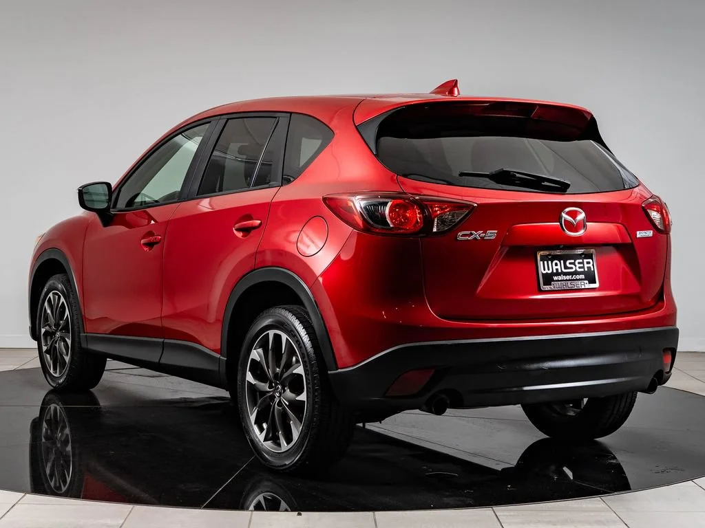 Used 2016 Soul Red Metallic Mazda Grand Touring image 6