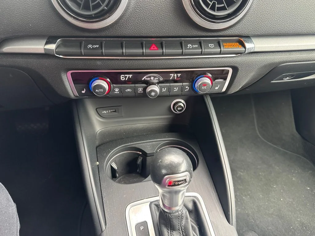 Used 2018 White Audi 2.0T Premium image 19