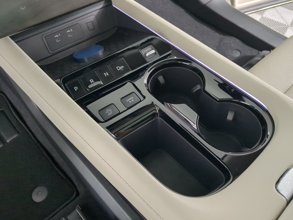 New 2026 Champagne Silver Metallic Nissan SL image 28