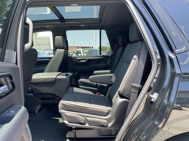 2026 Chevrolet Tahoe RST - Photo 10