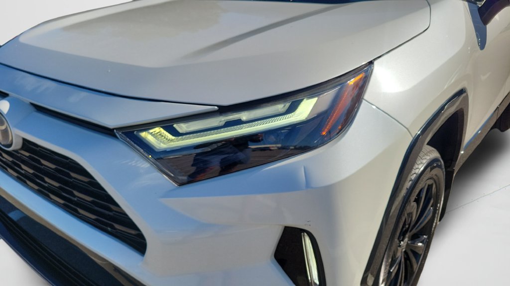Certified Used 2022 White Toyota XSE image 25