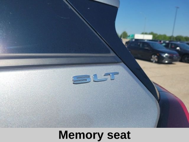Used 2024 Silver GMC SLT image 6