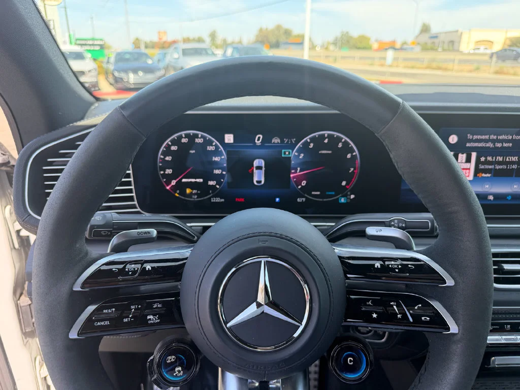 Used 2024 MANUFAKTUR Alpine Gray Mercedes-Benz GLE 53 AMG® image 17