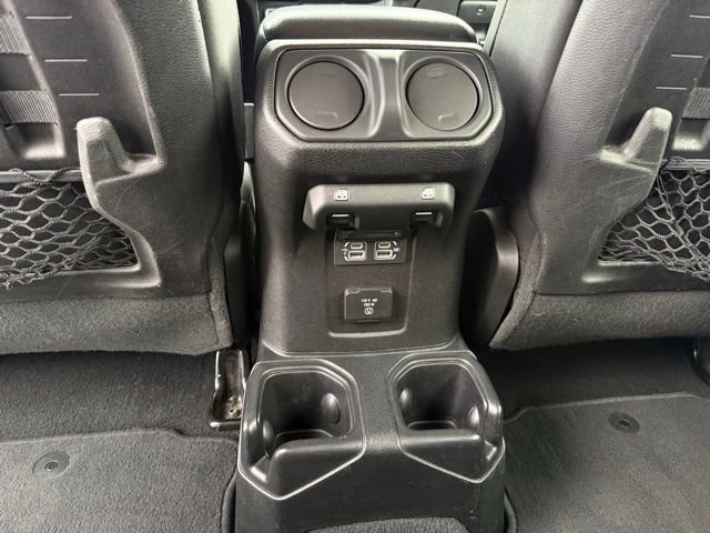Used 2018 Silver Jeep Unlimited Rubicon image 26