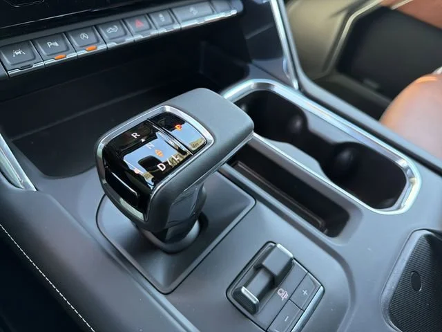 New 2026 Sterling Metallic GMC Denali Ultimate image 28