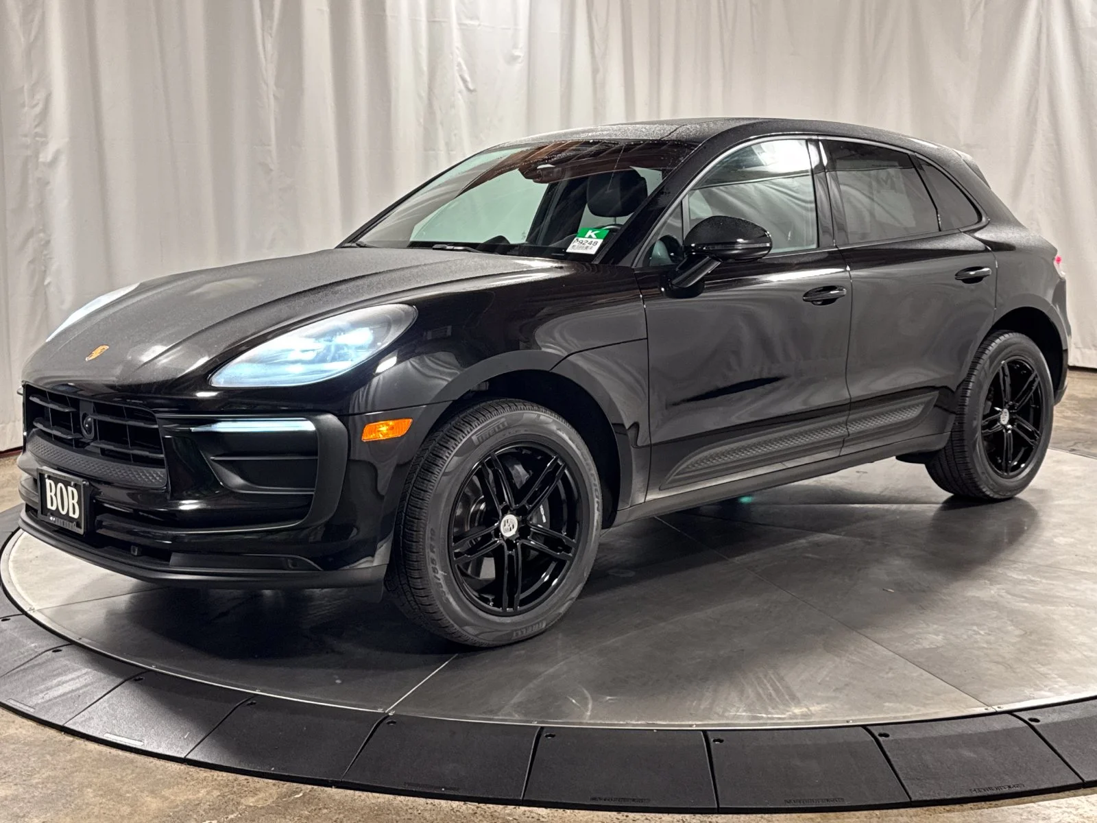 2024 Porsche Macan Base