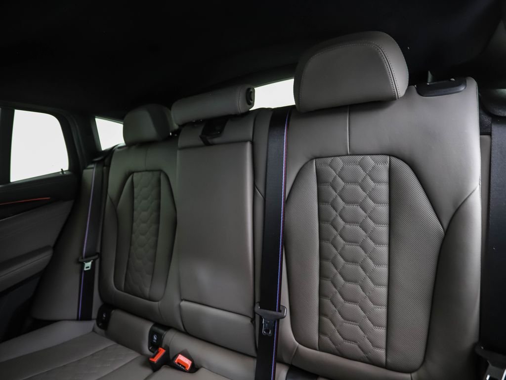 Used 2024 Dark Graphite BMW Base image 23
