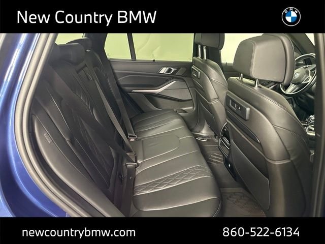 Used 2023 Phytonic Blue Metallic BMW M50i image 27