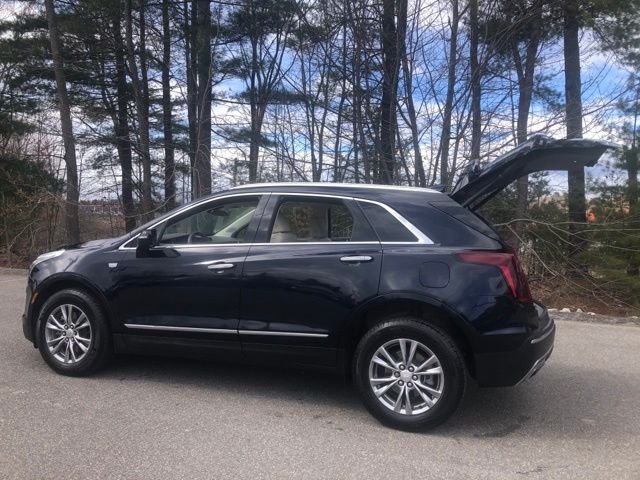 Used 2022 Blue Cadillac Premium Luxury image 11