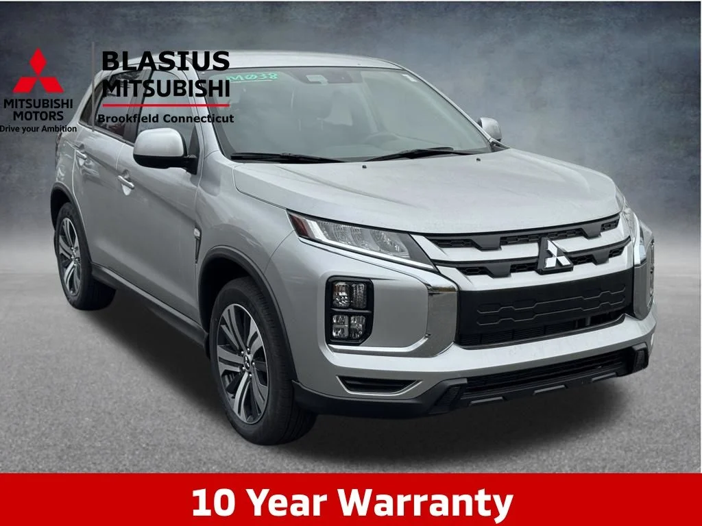 New 2025 Silver Mitsubishi 2.0 ES image 1